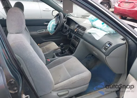 1996 Honda Accord Lx/Ex from USA, damaged, VIN 1HGCD5533TA058699